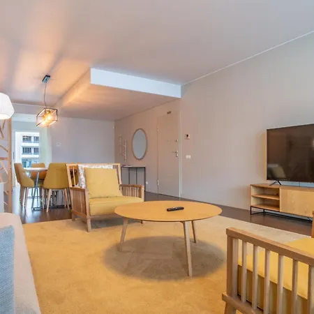 Madeira T2 * فونشال