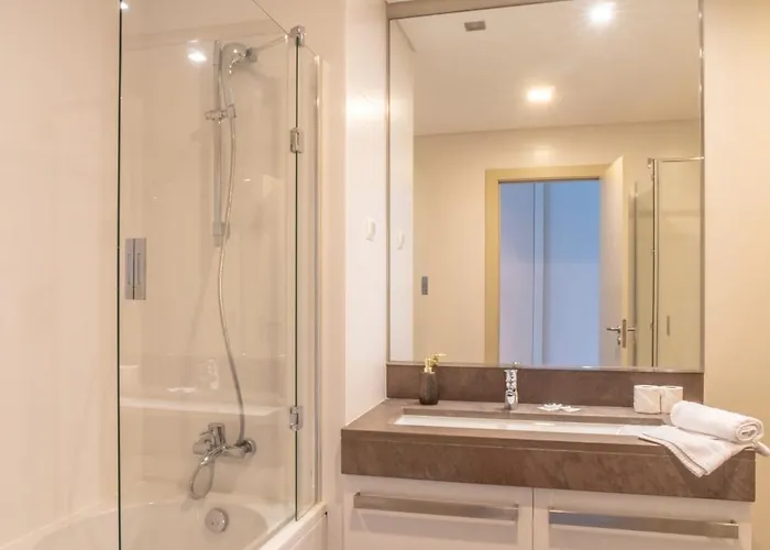 Madeira T2 * Funchal (Madeira)